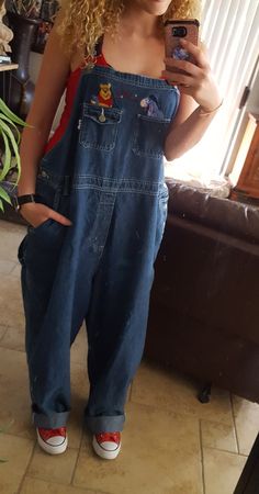 1990 Overalls, Oversized Overalls Outfit 90s, Demin On Demin Outfits, Overalls And Converse, Overalls Aesthetic