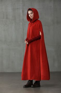 Pure cashmere fabric was chosen for our designs with sufficiency study into the history of cloaks. Linennaive believes a must have cloak should be THE MOST DURABLE. We use only the longest fibers, averaging 39-42mm long. That's about 30% longer than regular Grade A cashmere. The longer the fiber, the longer the cloaks lasts. We pay the nomadic herders 50% more than traditional traders. We make everything ourselves (no middlemen). So the customers pay 50% less. Fair to them, fair to us, fair to Cape Outfits For Women, Wool Cloak, Cape Outfit, Wool Cape Coat, Red Cape