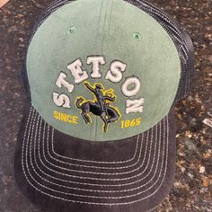 Stetson Western Wear Horse Patch Adjustable Mesh Trucker Snapback Hat Cap. Brand New. Shipped In A Cardboard Box Hat Cap, Cardboard Box, Snapback Hat, Western Wear, Snapback Hats, Black Green, Accessories Hats, Mens Accessories, Horses