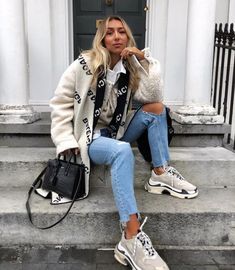 Balenciaga Sneakers Outfit, Winter Mode Outfits, Sneaker Outfits, Balenciaga Sneakers