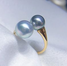 Beautiful Double Pearl Ring, South Sea White Pearl Tahitian Gray Green Pearl, 8mm-9mm, Beautiful Silvery Blue White with Pastel Gray Green Color, Very High Luster. Solid 18K Yellow Gold, Very Well made and Comfortable to wear. Open End Ring, fit US size 5-9.  Classic and Elegant   Lustrous Beauty  Pearl ★ Pearl: Genuine South Sea White Pearl (Australia), Tahitian Pearl (Tahiti)  ★ Size: 8mm-9mm ★ Shape: Round ★ Color: Natural untreated, Beautiful Silvery Blue White with Pastel Gray Green Color, Blue Pearl Ring, Pastel Gray, Clean Rings, Silvery Blue, Gold Pearl Ring, Pastel Grey, Green Pearls, South Seas, Tahitian Pearls