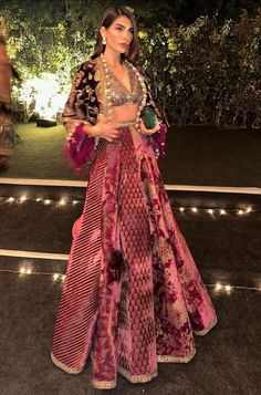 Sufi Night, Diwali Outfit, Traditional Lehenga, Bride Indian, Trendy Outfits Indian, Diwali Outfits, Indian Outfits Lehenga, Indian Bride Outfits