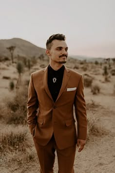 Burnt Orange Tuxedo Wedding, Burnt Orange Tuxedo, Burnt Orange Suit, Fall Groomsmen, Unique Mens Wedding Suits, Suit For Groom, Desert Backdrop, Dnd Outfits, Suit Prom