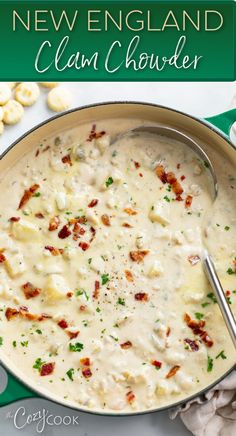 new England clam chowder with bacon bits Seafood Clam Chowder, Crockpot Clam Chowder, Best Clam Chowder Recipe, Canned Clams, Clam Chowder Soup, Fresh Clams, Savory Bacon, Clam Chowder Recipe, Cooked Potatoes