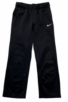 Nike Wardrobe, Sweatpants Nike, Girl Sweat, Outfit Png, Nike Sweats, Nike Sweatpants, Nikes Girl, Black Flare, Black Set