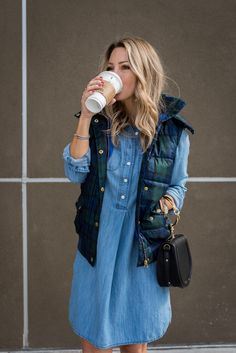 Puffer Vest And Dress Outfit, Chambray Dress Outfit Winter, Denim Dress Shirt Outfit, Denim Dress With Leggings, Blue Jean Dress Outfit Winter, Puffer Vest With Dress Outfit, Denim Dress With Cardigan, Denim Dress With Sweater, Jean Dress Winter Outfit