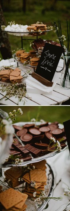 the dessert table is set up with cookies and crackers