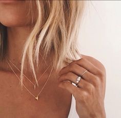 http://rubies.work/0672-ruby-rings/ pinterest: @beckypx ☾ Pyramid Necklace, Triangle Pendant, Gwen Stefani, A Necklace, Deepika Padukone, Floral Vintage, Simple Jewelry, Street Styles