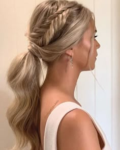 Bridesmaid Ponytail, Fishtail Ponytail, Prom Ponytail Hairstyles, Bridesmaid Hair Inspo, Prom Ponytail, Grad Hair, Prom Hair Styles, Bridemaids Hairstyles, Cute Prom Hairstyles