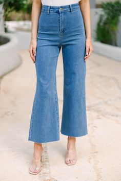 shop the mint, boutique clothing for women, trendy online boutique Mint Julep Boutique, Crop Jeans, Spring Wardrobe, Model Fits, Wide Legs, Cropped Jeans, Savannah, Savannah Chat, So Cute