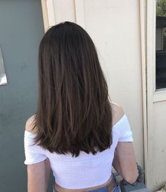 Layered Hair Brown, Medium Length Hair Straight, Long Layered Haircuts, Short Straight Hair, Shoulder Length Hair Cuts, Haircuts For Medium Hair, Haircuts Straight Hair, Hair Brown, Haircut For Thick Hair