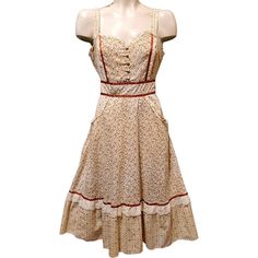 Sack Dress, 70s Women, Gunne Sax Dress, Romantic Outfit, Gunne Sax, Prairie Dress, Brown Dress, Fit N Flare Dress, Dream Clothes