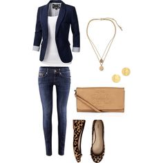 Cute fall travel outfit. Great for the plane. Classy Travel Outfit, Travel Outfit Plane, Vegas Outfit, Leopard Shoes, Plane Travel, Travel Outfit Summer, Travel Outfits, Travel Work