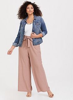 Plus Size Dotted Crepe Wide Leg Pant, MEDIUM EVEN DOTS Plus Size Fall Fashion 2023 Apple Shape, Plus Size Wide Leg Pants Outfit, Plus Size Summer Outfits Casual, Plus Size Dresses Australia, Wide Leg Outfit, Plus Size Wide Leg Pants, Linen Pants Outfit, Legs Outfit, Wide Legged Pants