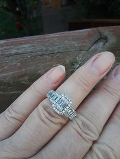 Stunning 14k White Gold, Baguette and Round Diamonds Wedding Engagement ring... Perfect Vintage Condition.. Dazzling Baguette Cut Rings For Anniversary, Exquisite Rectangular Wedding Rings, Rectangular Diamond Ring With Halo Setting For Wedding, Wedding Jewelry With Baguette Diamonds In Platinum, Rectangular Halo Diamond Ring For Wedding, Dazzling Rectangular Diamond Ring For Anniversary, Exquisite Wedding Rings With Baguette Diamonds, Wedding Diamond Ring With Rectangular Center Stone, Wedding Baguette Cut Halo Setting Jewelry