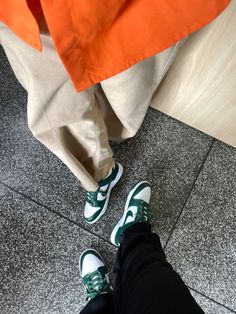 Nike Dunks Green Outfit, Gorge Green Dunks Outfit, Nike Dunk Green Outfit, Nike Dunk Low Green Outfit, Green Nike Dunks Outfit, Dunk Green