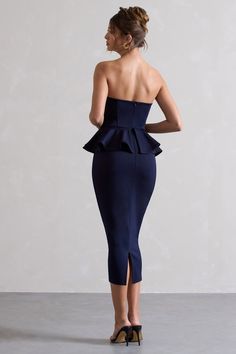 Navy Fitted Midi Dress, Chic Navy Fitted Mini Dress, Chic Fitted Navy Dress, Navy Sleeveless Midi Party Dress, Navy Sleeveless Midi Dress For Party, Chic Navy Party Midi Dress, Chic Navy Midi Party Dress, Chic Navy Midi Dress For Party, Navy Fitted Dress For Night Out