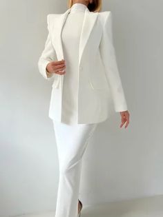 Female Suit Aesthetic, Pant Suits For Women Wedding Guest, Pant Suits For Women Wedding, White Attire, Pant Suits For Women, Modest Dresses Fashion, Church Attire, Pocket Stitching, Trendy Outfit Ideas