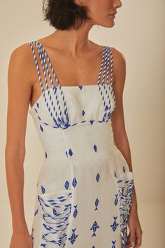 Off-White Graphic Fishes Euroflax™ Premium Linen Maxi Dress – FARM Rio Off The Shoulder White Dress Summer, Marine Inspired Fashion, Palm Beach Clothing Style, Classic Resort Wear, Costa Rica Wedding Guest Attire, Blue And White Stripe Dress, Sardinia Fashion, Printed Dress Designs, Linen Printed Dress