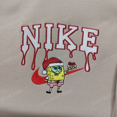 Introducing the Spongebob Santa Hat Nike Christmas Sweatshirt! Get into the festive spirit with this unique and playful sweatshirt featuring Family Christmas Gift Ideas, Matching Family Christmas Sweaters, Trendy Online Clothing Stores, Nike Christmas, Pokemon Sweatshirt, Disney Character Shirts, Jersey Bedding, The Spongebob, Hoodie Cartoon