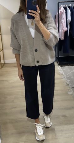 Summer 2024 Outfits Women Midsize, Daily Uniform, Canada Trip, Lovely Fashion, Diane Keaton, Comfy Outfit, Wardrobe Outfits