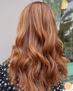 Dark Orange Hair With Highlights, Blonde Baddie, Dark Orange Hair, Blonde Light Brown Hair, Red Balayage Hair, Cowboy Copper, New Hair Look, Copper Balayage, Red Hair Inspo