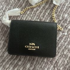 Never Used Coach Mini Wallet Purse. Brand New. Coach Mini Wallet, Check Book Holder, Coach Coin Purse, Bags Coach, Heart Bag, Coach Wallet, Leather Bifold Wallet, Change Purse, Slim Wallet