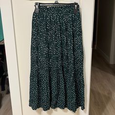 Green Polka Dot Midi Skirt Size Small New With Tags Flowy Polka Dot Midi Skirt, Polka Dot Relaxed Midi Skirt, Polka Dot Tiered Lined Skirt, Polka Dot Lined Midi Skirt, Polka Dot Flowy Lined Skirt, Relaxed Fit Polka Dot Skirt, Casual Polka Dot Ruffled Skirt, Casual Ruffled Polka Dot Skirt, Casual Long Polka Dot Skirt