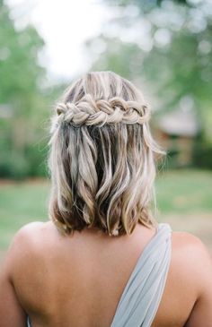 57 Unique Wedding Hairstyles For Different Necklines 2016 Unique Wedding Hairstyles, Simple Wedding Hairstyles, Wedding Guest Hairstyles, Peinados Fáciles Para Cabello Corto, Short Wedding Hair, Bridesmaid Hairstyles, Short Hairstyle