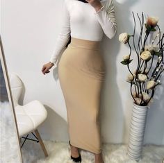 tan Maxi Fitted Pencil Skirt hourglass figure Long Cotton Skirt, Body Transparent, Maxi Pencil Skirt, Maxi Skirts Summer, Cotton Pencil Skirt, Bodycon Pencil Skirt, Dubai Style, Office Wear Women, Muslim Outfits