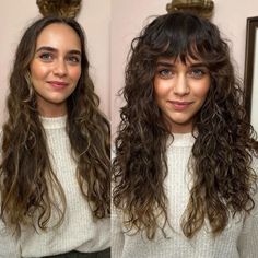 butterfly cut on curly hair with bangs Shot Hair, Butterfly Haircut, Butterfly Cut, Wavy Haircuts, Hairdos For Curly Hair, Shot Hair Styles, Hairstyles For Curly Hair, Curly Hair Inspiration