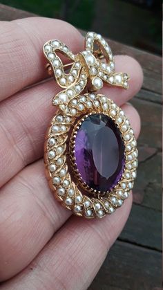 Victorian Brooch.10k Gold, stamped 375 Antique Purple Brooches As Gift, Luxury Victorian Brooch With Cabochon, Luxury Elegant Amethyst Brooches, Elegant Gold Amethyst Brooches, Luxury Victorian Gemstone Brooch, Gold Diamond Earrings Studs, Gold Diamond Studs, Professional Jewelry, Art Nouveau Jewelry