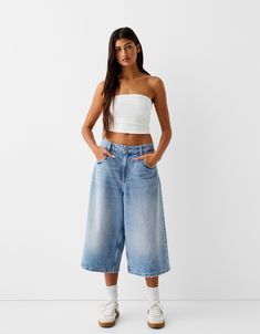 Bermuda jort denim baggy - Mujer Bermuda Shorts Outfit, Bermuda Pants, Bermuda Shorts Women, Wishlist 2024, Baggy Shorts, Bermuda Short, Long Jeans, Jeans Rock