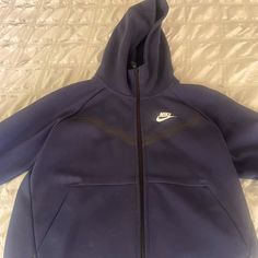 Great Condition Brand New. Navy Blue Nike Tech, Blue Nike Tech, Nike Running Jacket, Navy Blue Nike, Womens Running Jacket, Vintage Windbreaker Jacket, Nike Sportswear Women, Womens Windbreaker, Tracksuit Jacket