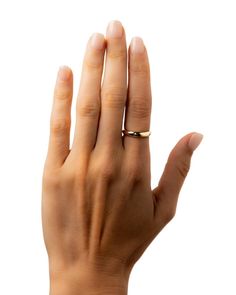 Una banda gruesa y gruesa que añade un poco de contraste a tu pila de anillos diaria.




 3 mm de ancho

 Abovedado Knife Edge Ring, Finger Cuff, Hammered Band, Ring Stack, Dream Ring, Gold Platinum, Stackable Rings, Eternity Bands, Stacking Rings