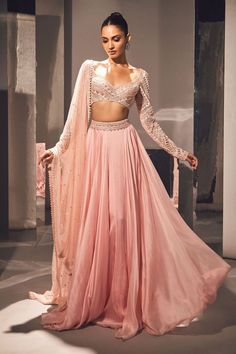 Lehenga Cape, Ritika Mirchandani, Lehenga Inspiration, Desi Attire, Cape Set, Plain Skirt, Full Sleeve Blouse, Organza Skirt