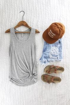 Mockup Ideas, Lazy Style, Mode Boho, Mode Casual, Mode Inspo, Styling Ideas, Women Clothes, Mom Outfits, Mode Inspiration