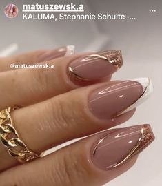 Engagement Ring Nail Art, Nail Extensions Acrylic, Pink Tip Nails, Bridal Nails Designs, Brown Nails Design, Manikur Kuku, Nagellack Trends, Manicure Nail Designs, Punk Nails