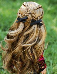 Girls School Hairstyles, Diy Hairstyle, American Girl Doll Hairstyles, Gorgeous Braids, Wacky Hair Days, Crazy Hair Day At School, Crazy Hair Days