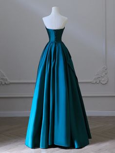 Green Long Prom Dress, Gold Prom Dresses Long, Satin Long Prom Dress, Off Shoulder Evening Dress, Prom Dresses Simple, Black Pleated Dress, Bow Wedding Dress, Strapless Evening Dress, Strapless Prom Dress