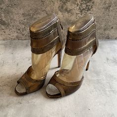 Metallic Bronze, Never Worn Luxury Medium Width Heels For Party, Designer Medium Width Party Heels, Vince Camuto Shoes, Vince Camuto, Shoes Women Heels, Shoes Heels, Size 6, Women Shoes, Heels