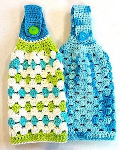 two crocheted bottles are sitting side by side on a white background with the words free pattern