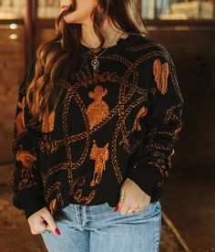 Reversible sweater top ! Graphic Print Knit Sweater For Fall, Fall Graphic Print Knit Sweater, Oversized Knit Tops With Graphic Print, Trendy Fall Crew Neck Knit Top, Trendy Crew Neck Knit Top For Fall, Graphic Print Knit Tops For Fall, Fall Crew Neck Knit Top For Loungewear, Cowboy Sweater, Boho Western Style