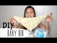 How To Fold Baby Bibs, Bandana Bibs Diy, Bandana Bib Pattern Free, Sewing Bibs, Sewing Outfits, Bandana Bib Pattern, Bib Tutorial