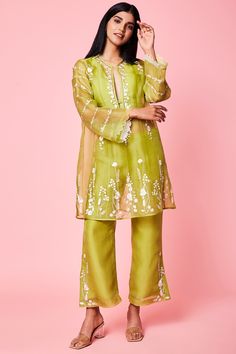 Featuring a green kalidar kurta in organza base with swarovski machine embroidery. It is paired with matching pants and a georgette dupatta.  FIT: Fitted at bust and waist. COMPOSITION: Organza, Georgette. CARE: Dry clean only. Kurta Set For Women, Georgette Dupatta, Embroidered Pants, Indian Fashion Designers, Matching Pants, Kurta Set, Flared Sleeves, Aza Fashion, Fashion Set