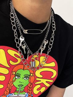 Grunge Accessories, Element Necklace, Grunge Jewelry, Edgy Jewelry, Thick Chain Necklace, Chunky Chain Necklaces, Charm Chain, Dope Jewelry, Key Necklace