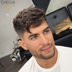 Influencing People, Highlights Hairstyles, Male Haircuts Curly, Styling Hacks, Gents Hair Style, Haircuts Ideas, Mens Hair Colour, Mens Hairstyles Thick Hair, Mens Haircuts