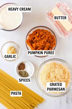 the ingredients to make spaghetti are shown in bowls and labeled with their corresponding names on them