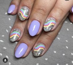 Rainbow Nails With Glitter, Festival Nail Art Designs, Festival Gel Nails, 80s Inspired Nails, 80s Nail Art, Rainbow Gel Nails, 80s Nail Designs, 80s Nails, Cow Nails