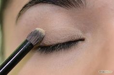 Apply Eye Makeup for Women over 50 - wikiHow Makeup For Women Over 50, Awesome Makeup, Applying Eye Makeup, Looks Party, Eye Makeup Tips